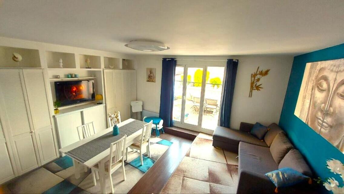 Appartement Familial Pour 6 Adultes Et 5 Enfants A 10 Min De Disney Bailly-Romainvilliers Ngoại thất bức ảnh