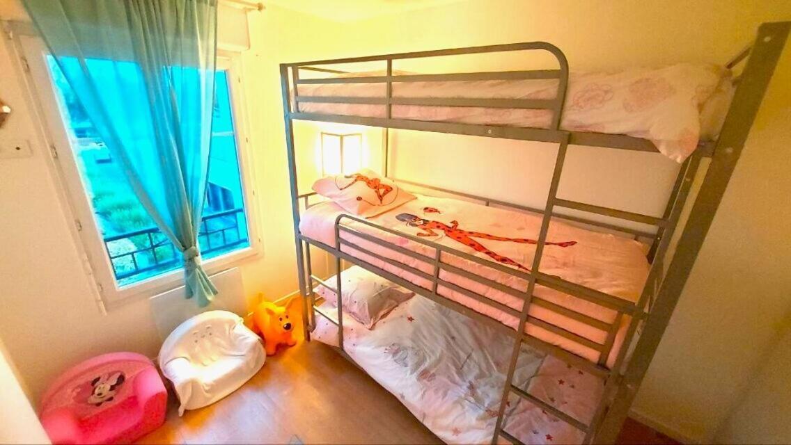 Appartement Familial Pour 6 Adultes Et 5 Enfants A 10 Min De Disney Bailly-Romainvilliers Ngoại thất bức ảnh