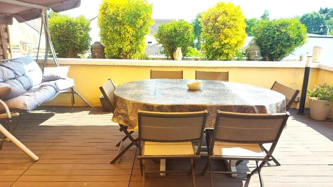 Appartement Familial Pour 6 Adultes Et 5 Enfants A 10 Min De Disney Bailly-Romainvilliers Ngoại thất bức ảnh
